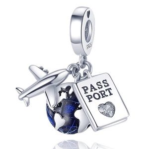 NWOT Airplane, Globe & Passport Travel Round The World  Dangle Charm Silver 925
